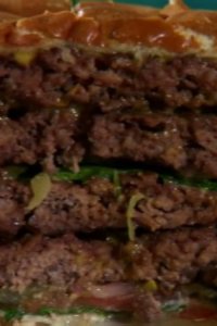 Man v. Food – S02E17 – Little Rock, AR