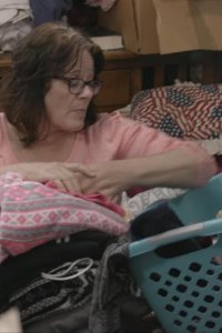 Hoarders – S11E04 – Becky