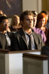 The Vampire Diaries – S04E02 – Memorial