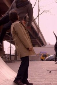 Bored to Death – S01E04 – The Case of the Stolen Skateboard