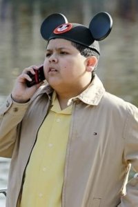 Modern Family – S03E22 – Disneyland