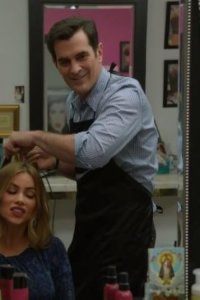 Modern Family – S05E19 – A Hard Jay’s Night