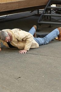 The Middle – S08E08 – Trip and Fall