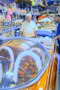 American Pickers – S18E09 – Double Bubble Trouble