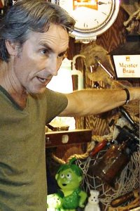 American Pickers – S21E10 – Pickin’ Safari