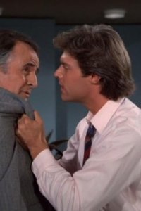 Dynasty – S03E10 – The Locket