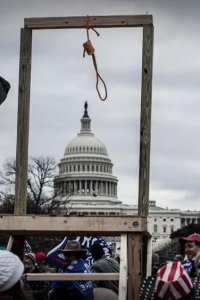Frontline – S39E03 – Trump’s American Carnage