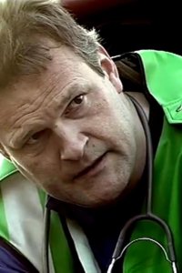 Casualty – S10E01 – Family Values