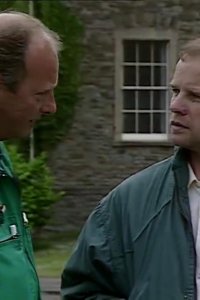 Casualty – S10E06 – Compensation