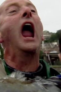 Casualty – S17E11 – Up to Your Neck in It