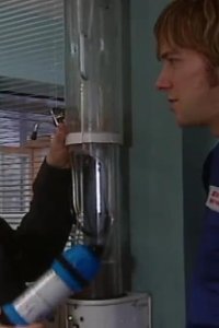 Casualty – S20E21 – The Things We Do for Love
