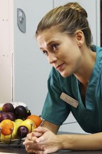 Casualty – S27E13 – Sixteen Candles