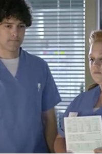 Casualty – S29E04 – Go Out and Get Busy