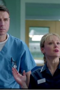 Casualty – S30E33 – Tangled Webs We Weave