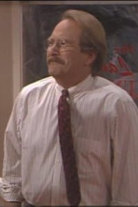 Roseanne – S06E11 – The Driver’s Seat