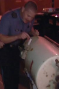 Cops – S10E22 – Kansas City, Missouri; Kansas City, Kansas 22