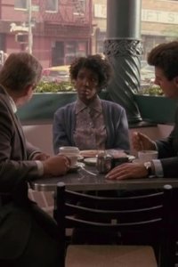 Law & Order – S01E11 – Out of the Half-Light