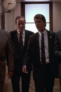 Law & Order – S02E17 – Sisters of Mercy