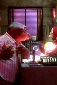 Dinosaurs – S02E08 – Career Opportunities