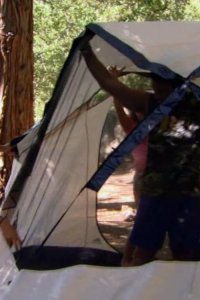 The Real World – S26E10 – Camp Out, Drag Out, Sing Out