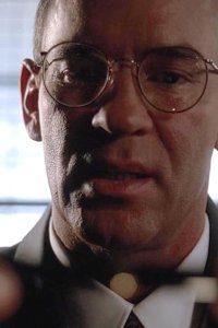 The X-Files – S03E21 – Avatar