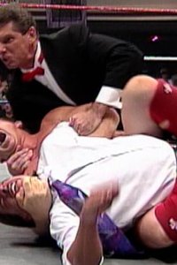 WWE Raw – S02E33 – Tatanka Sells Out