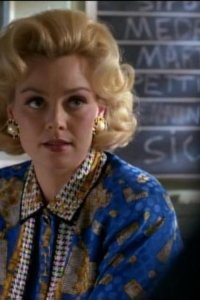 NYPD Blue – S01E21 – Guns ‘n Rosaries