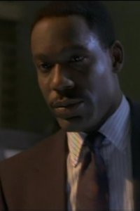 NYPD Blue – S02E10 – In the Butt, Bob