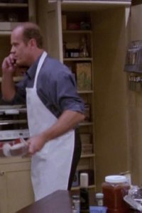 Frasier – S10E14 – Daphne Does Dinner
