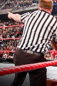 WWE Raw – S10E04 – Brock Isn’t Perfect