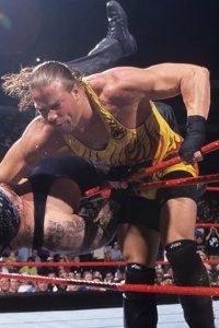 WWE Raw – S10E20 – Judgement Day 2002 Fallout