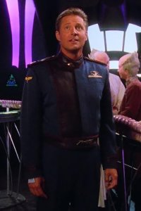 Babylon 5 – S03E01 – Matters of Honor