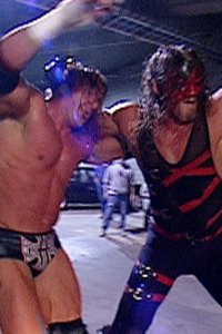 WWE Raw – S10E42 – Katie Vick