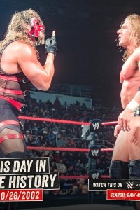 WWE Raw – S10E43 – Kane vs. Triple H