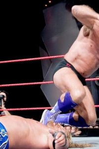 WWE Raw – S12E21 – Episode #12.21