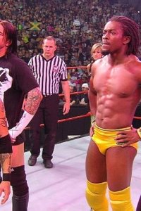 WWE Raw – S16E39 – DX Meet Trish Stratus