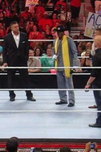 Raw – S19E23 – Austin, Little J, Cenation!
