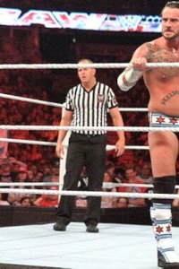 WWE Raw – S19E34 – Cena crushes Punk – with help