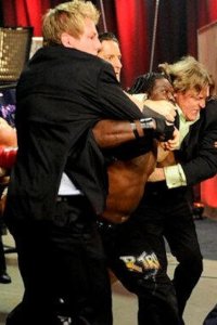 WWE Raw – S19E38 – Miz & Truth fired