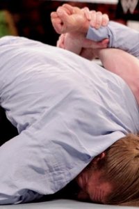 WWE Raw – S19E70 – Brock Lesnar attacks Triple H