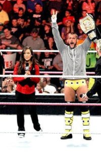 WWE Raw – S19E92 – Punk crashes J.R. Appreciation Night
