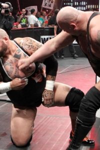 WWE Raw – S20E22 – The World’s Largest Athlete goes on a rampage
