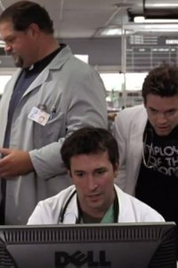 ER – S11E07 – White Guy, Dark Hair