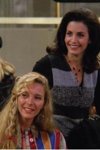 Friends – S01E09 – The One Where Underdog Gets Away