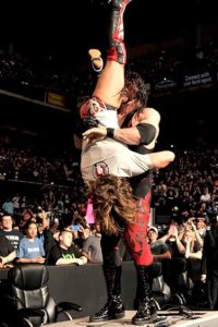 WWE Raw – S22E16 – Demon Kane attacks Bryan