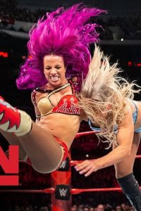 WWE Raw – S25E08 – Colossal clash