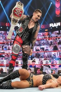 WWE Raw – S29E24 – Countdown to WWE Hell In A Cell 2021