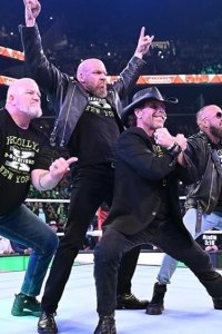 WWE Raw – S29E93 – The D-Generation X 25th Anniversary Celebration
