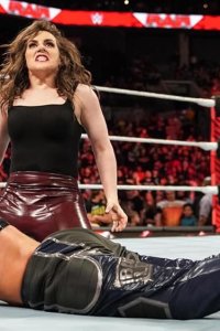 WWE Raw – S29E95 – A Cross To Bear