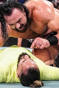 WWE Raw – S32E10 – A Bump In The Road